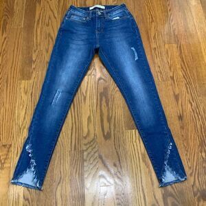 Muselooks Ergo Skinny Asymmetrical Raw Edge Jeans